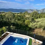 Villa Vela Brzac
